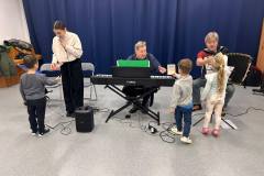 595161066_1356599349816640_5718644462450292267_n