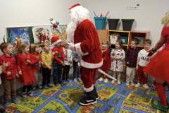 594820123_1353444250132150_1642648318894041009_n