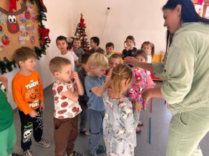 Zabawy z mamą Angeliką – Chochliki