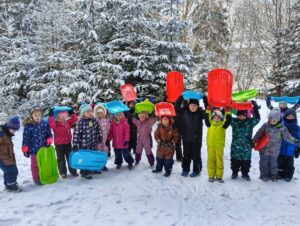 Sówki na saneczkach, Skrzaty na nartach