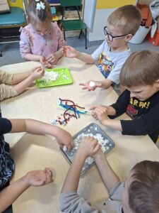 Pożegnanie zimy – Chochliki