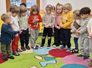 Eksperymenty z jajkiem – Tropki i Skrzaty